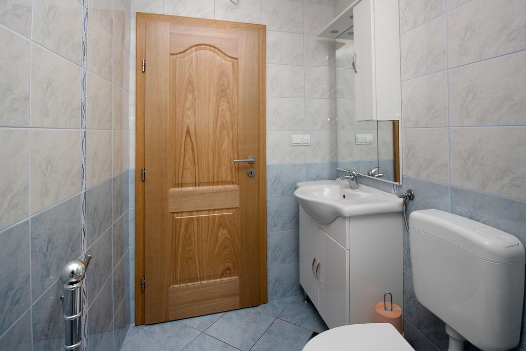 بونات Apartments Koritnik الغرفة الصورة
