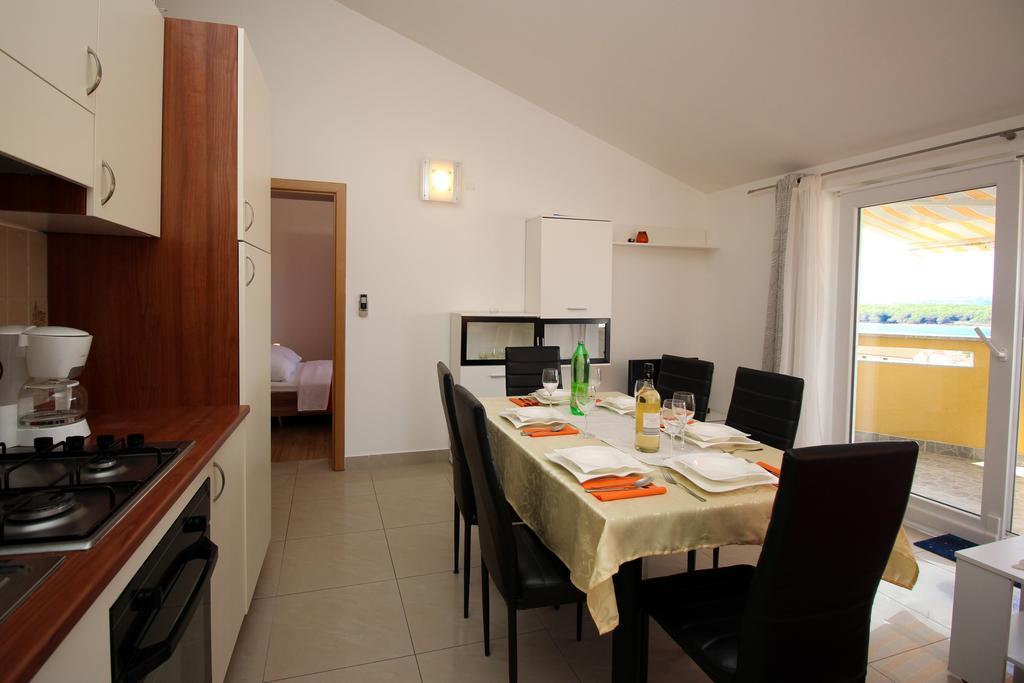 بونات Apartments Koritnik المظهر الخارجي الصورة